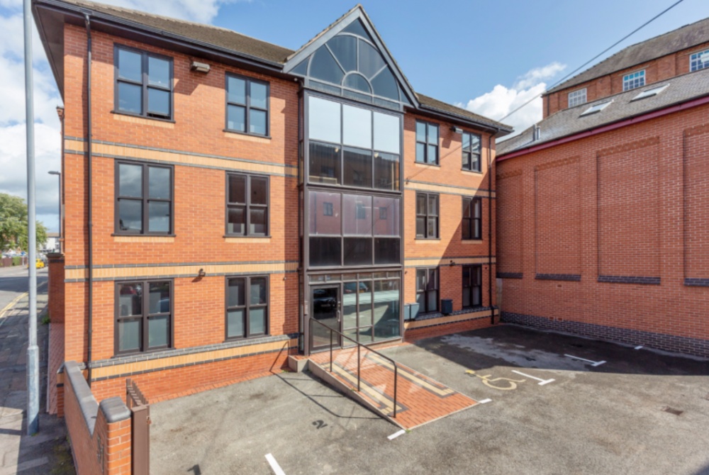 51 Lodge Lane